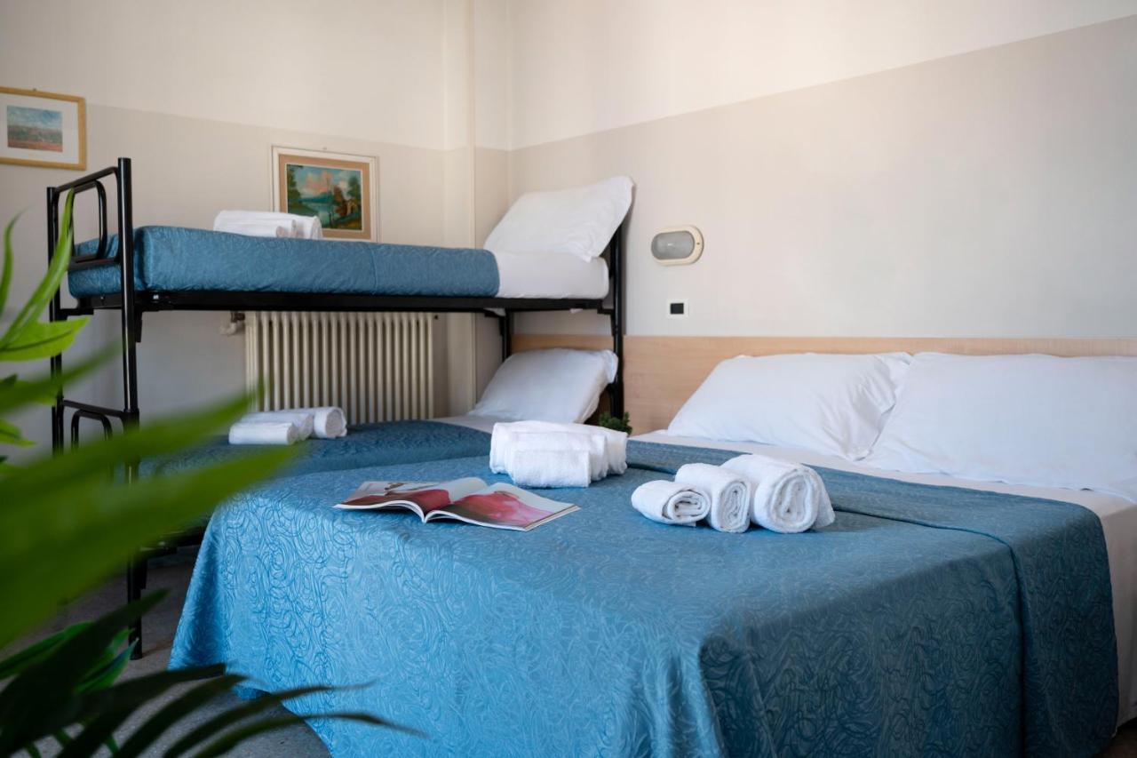 Hotel Selene - Vista Mare Riccione Exterior photo