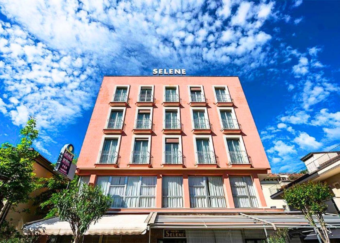 Hotel Selene - Vista Mare Riccione Exterior photo