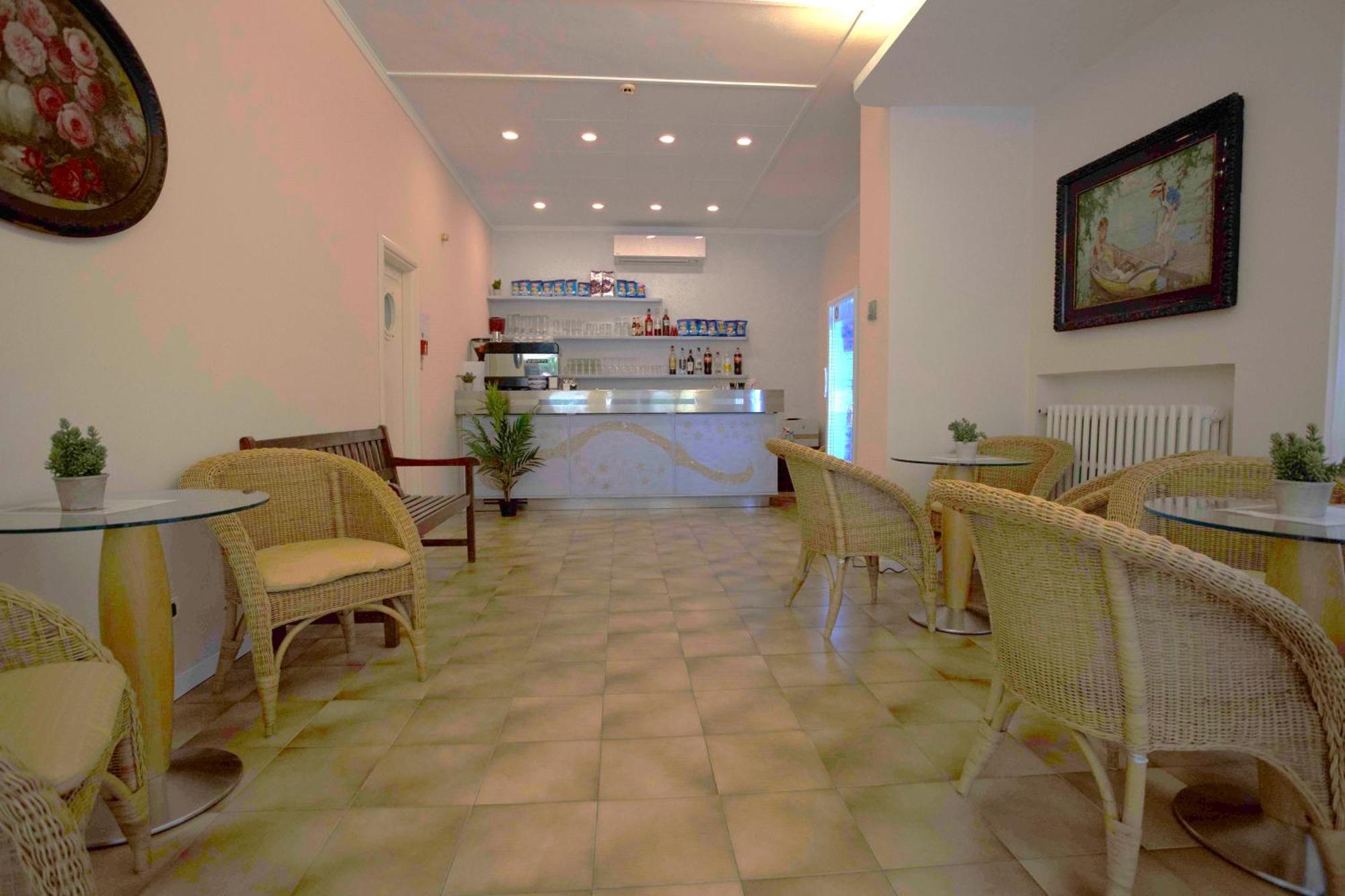 Hotel Selene - Vista Mare Riccione Exterior photo