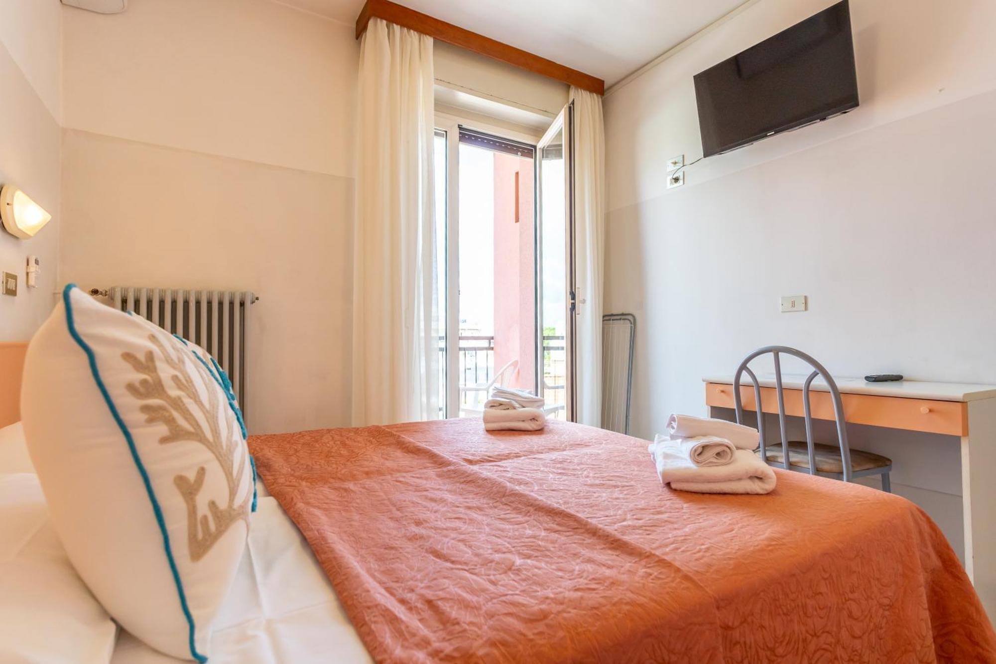 Hotel Selene - Vista Mare Riccione Room photo